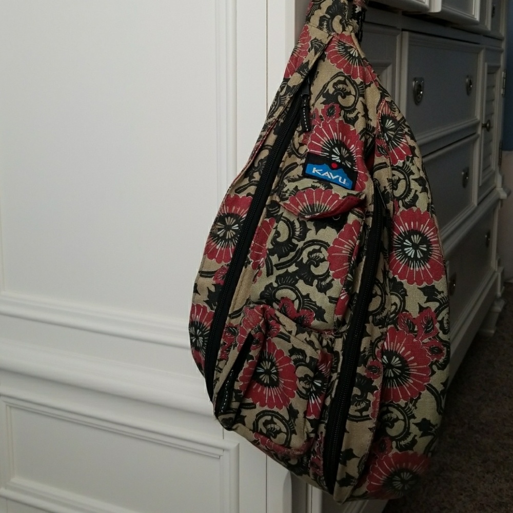 Designer brand Kavu purse